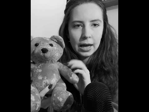 ASMR | what colour is it? 🧸 #asmr
