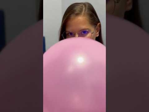 ASMR #blowing #balloon #viralvideo #pink #shorts 💕🎈🎈