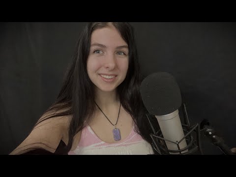 ASMR ESPAÑOL con voz suave 🤍 te cuento una historia rarísima [Soft Spoken + fuego]