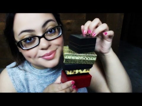 ASMR| Tapping & Opening/Closing Small Boxes