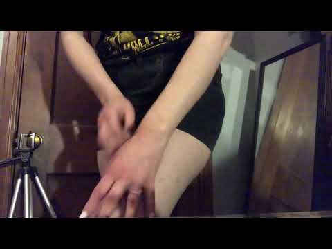 ASMR| Shorts/ skin scratching| No talking