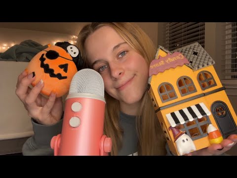 ASMR Tapping on Halloween Decor🎃