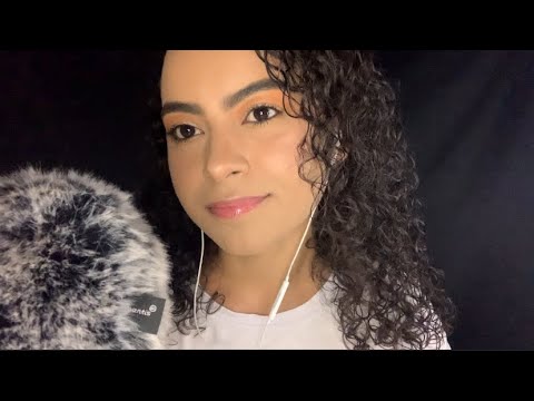 ASMR SUSSURRANDO FATOS SOBRE MIM+ ALGUNS GATILHOS, e (PAPO SÉRIO SOBRE ALGUNS COMENTÁRIOS!)