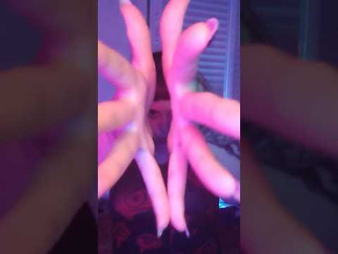 Sons de BOCA e MOVIMENTOS hipnotizantes com as MÃOS #asmr #asmrsounds