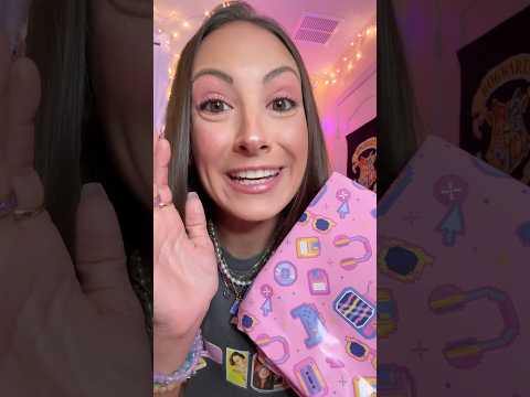 CUTE retro wrapping paper! 💿🎮📺🕶️ #asmr