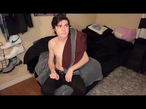 ASMR - Clothing Sounds (Shirt/Jeans/Shoes)