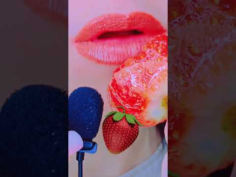 ASMR Strawberry in Glass 🍓 Mouth Sounds | No Talking 먹방 أصوات الفم #asmr #strawberry #먹방 #اصوات_الفم