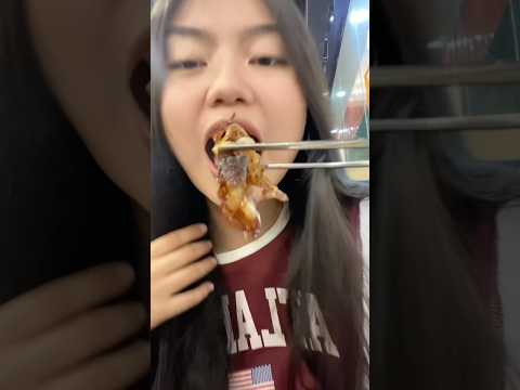 Samgyup in my tummy, VAT in a politician’s pocket🤭 (win-lose situation)  #LLaoLLao #samgyupsal #VAT