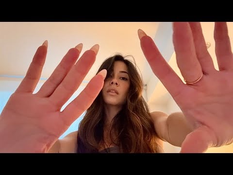 Nostalgic ASMR like its 2010 