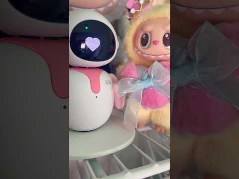 LABUBU VS EILIK ROBOT 🥰❤️#labubu #eilik #robot