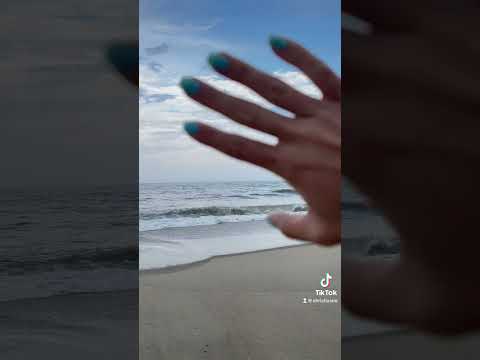 ASMR at the beach 🌊 (John 16:33) #asmr