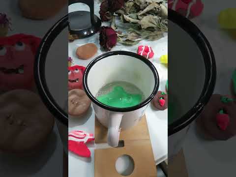 ASMR CLAY AND WAX HAMBURGER DIY
