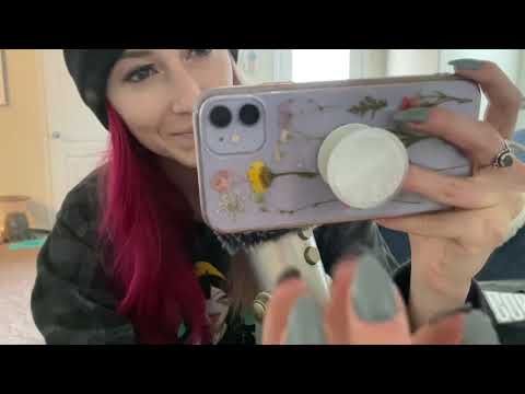 ASMR- (lofi) Camera & Mirror tapping + Makeup Brush Rummaging