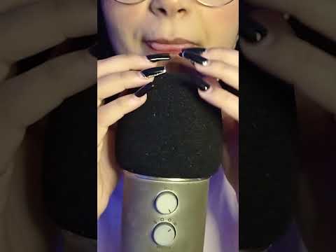 ASMR- Arranhando a capinha do mic com toque na tela