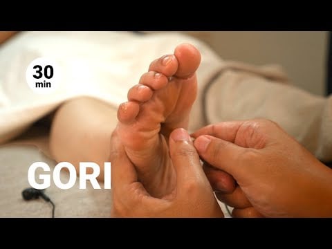 ごりごり足つぼ | ゴリゴリ船上散骨スタッフ | ごりごり足 | 30代女性 | 右足