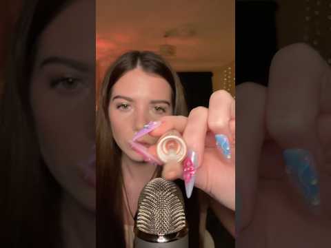 Lipgloss ASMR 💄 #asmr #relax #makeup #makeupasmr #ligloss #personalattention #sleep #calm #tingles