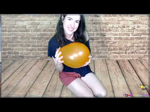 ASMR - Balloon Squeaks