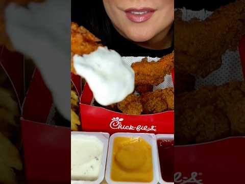 CHICK-FIL-A SPICY CHICKEN STRIPS #asmr #chicken #food #shorts