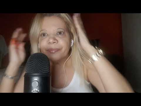 ASMR : Me maquiando para  gravar o vídeo. para vocês.   Com barulhinhos para dormir.  😴😴