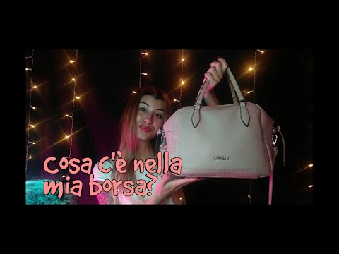 🇮🇹ASMR ITA• COSA C'È NELLA MIA BORSA👜 whispering , *rilassante*