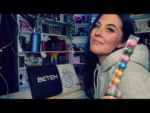 ASMR- Coloring Using Acrylic Pens And Shimmer Shadow Powder W/ Semi Obnoxious Gum Chewing