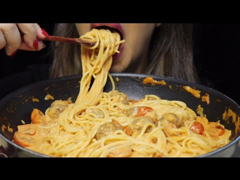 ASMR REALLY CREAMY PASTA ROSA WITH HOMEMADE MEATBALLS MUKBANG #asmr #pasta #mukbang #spaghetti #food