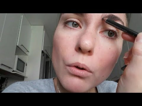 ASMR- Doing my makeup again 👝