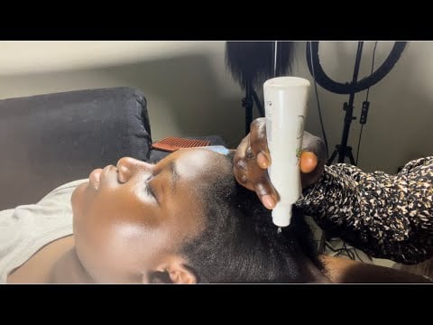 Hair and scalp oiling on my sister with coconut oil and gum cracking.Hair combing Asmr✨