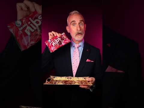 Rich guy tries cheap dollar store candy, part 29: Twizzlers Gummies and Nibs