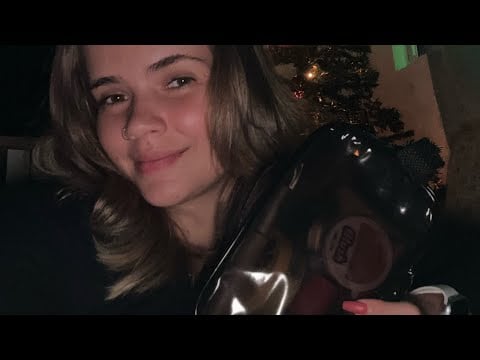 🎄 ASMR | Te Maquiando para o Natal 🎄✨ (Relaxante & Aconchegante)
