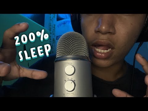ASMR MOUTH SOUNDS, SOFT TALKING AND MUKBANG WITH SPIT PAINTING
