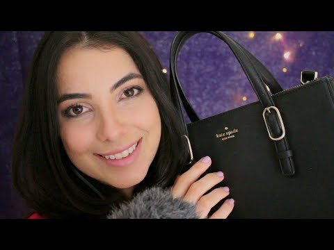 ASMR BINAURAL: EXPLORANDO OBJETOS DA MINHA BOLSA