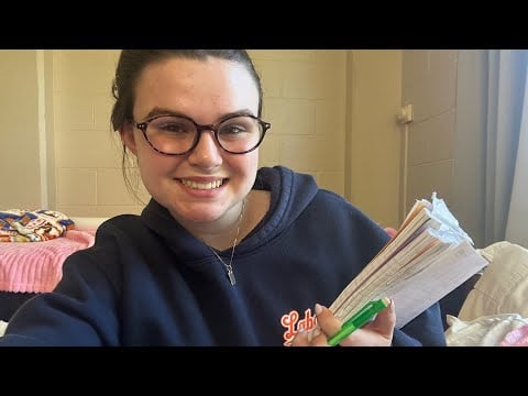 ASMR asking you personal questions! *soft spoken* 📝📝