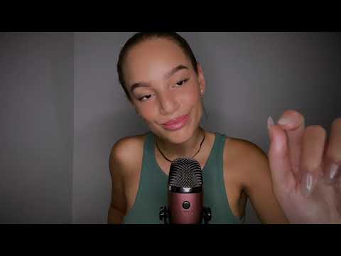 ASMR / repeating shh, go to sleep / lipgloss / hand movements