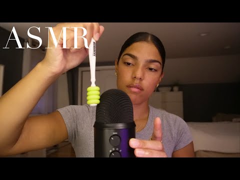 Putting new triggers on the mic ASMR 