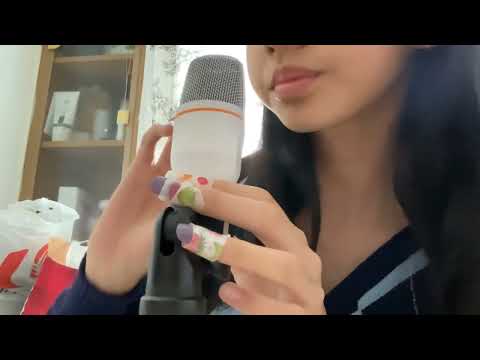 ASMR custom // gentle mic scratching for kayla 💌