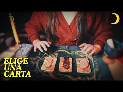 ASMR Tarot 💌 YA NO TE IDENTIFICAS CON QUIEN ERAS?🌙 El mensaje del Eclipse Lunar para ti | #pickacard