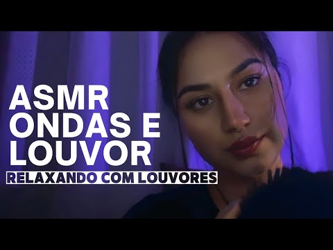 Cantando lindos louvores até você dormir em Paz
