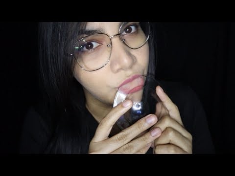 ASMR lamiendo Yogurt en plato de vidrio | ASMR comiendo yogurt 