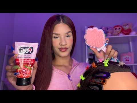 ASMR Te peino roleplay (piojos, masaje, corte)