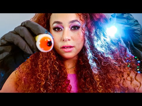 ASMR COMENDO SUA CERA DE OUVIDO | ROLEPLAY WIPING YOUR EARS