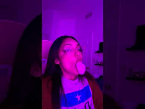 BUBBLE GUM POP ASMR | blowing popping bubble gum sounds #bubblegumblowing #bubblegumpop