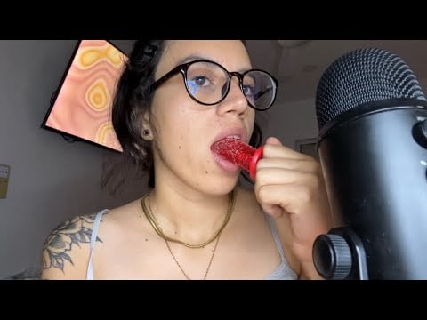 ASMR Lucas muecas + hablando sobre mí 💋