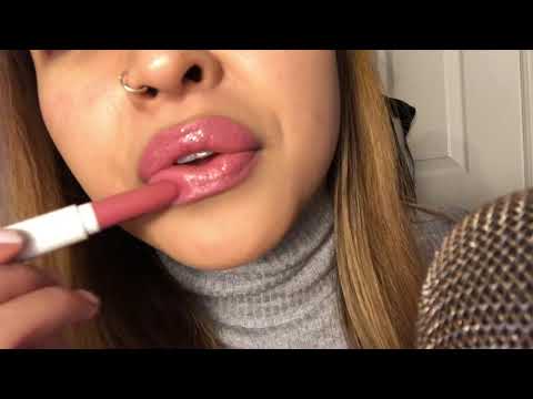 ASMR Close up lipgloss application