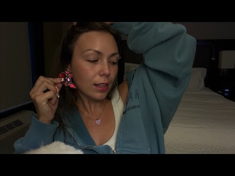 asmr/ antique store HAUL🩷 (dim lighting, cozy hotel room)