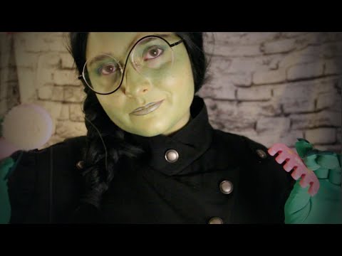 💚 Elphaba Brushes Glinda’s Hair 💗 [ASMR] Role Play