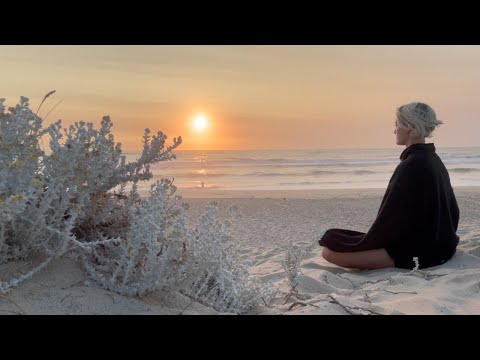 ASMR 🌿🌻 Positive Affirmations Guided Meditation