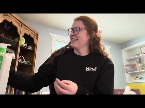 ASMR Amazon Haul - whispered and tapping 