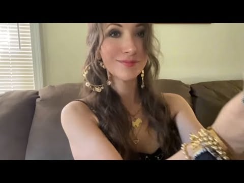ASMR Outfit - Jewelry sounds, body tapping, Nails