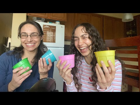 ASMR/ Dyeing easter eggs w/ my mamma!! 🐰